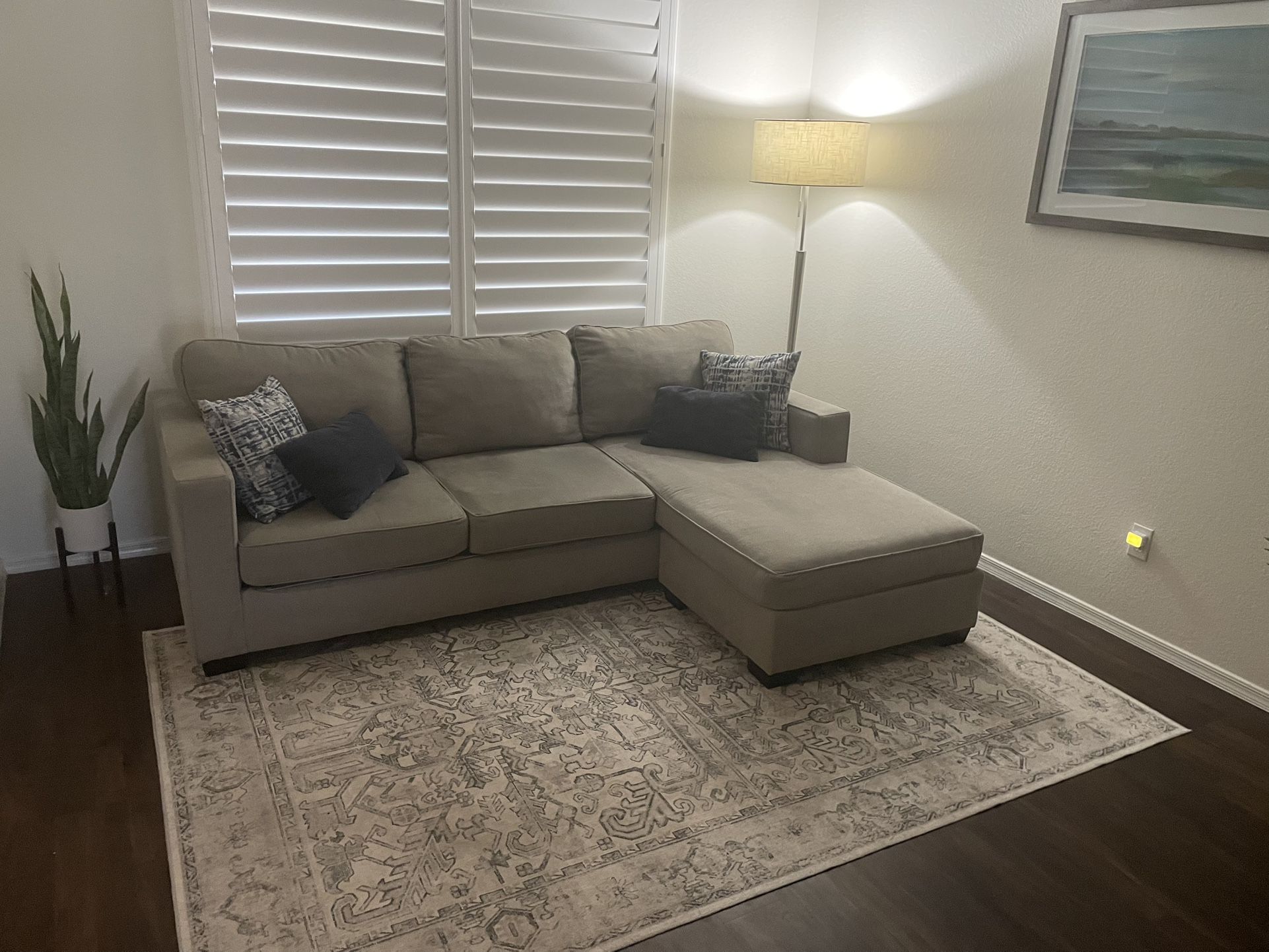 Sofa with Reversible Chaise