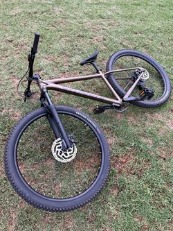 2027 specialized Rockhopper sport mtb