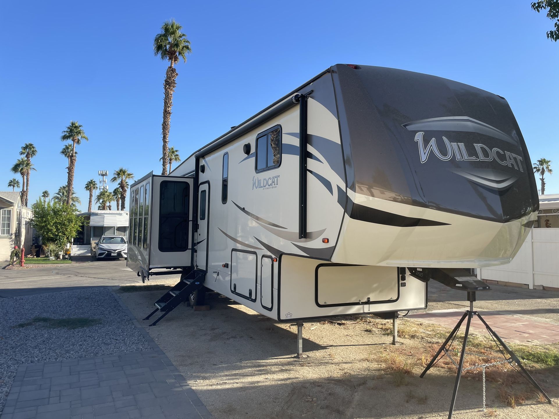 2018 Forest River Wildcat 32WB
