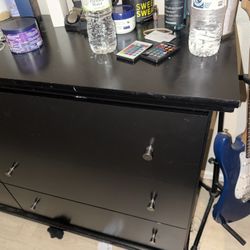 6 Drawer Black Dresser 