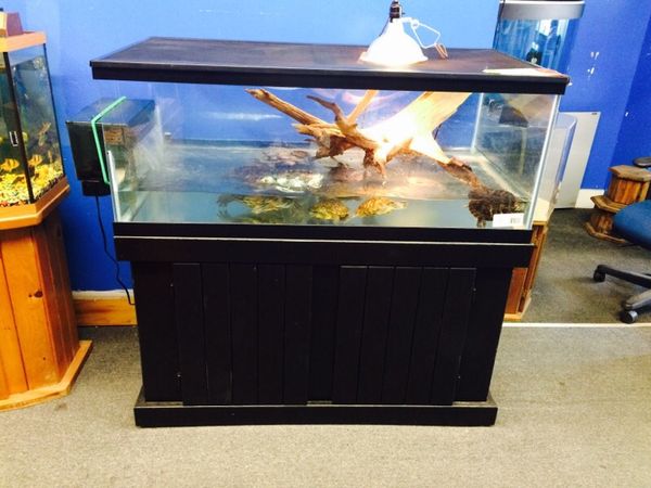 Zilla 90 gallon turtle tank complete for Sale in Philadelphia, PA - OfferUp