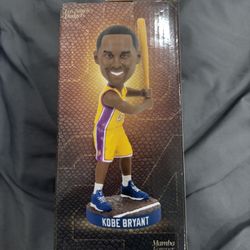 Kobe bryant bobblehead