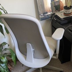 Herman Miller Lino Chair