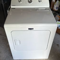 New Maytag Dryer 7 Cubic Feet Electric 