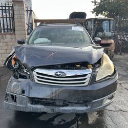 2010 - 2014 Subaru Outback 2.5L For Parts Only - PARTING OUT