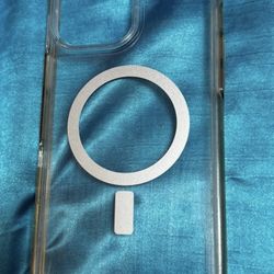 OtterBox Symmetry Series+ Clear Case with MagSafe for the iPhone 15 Pro Max