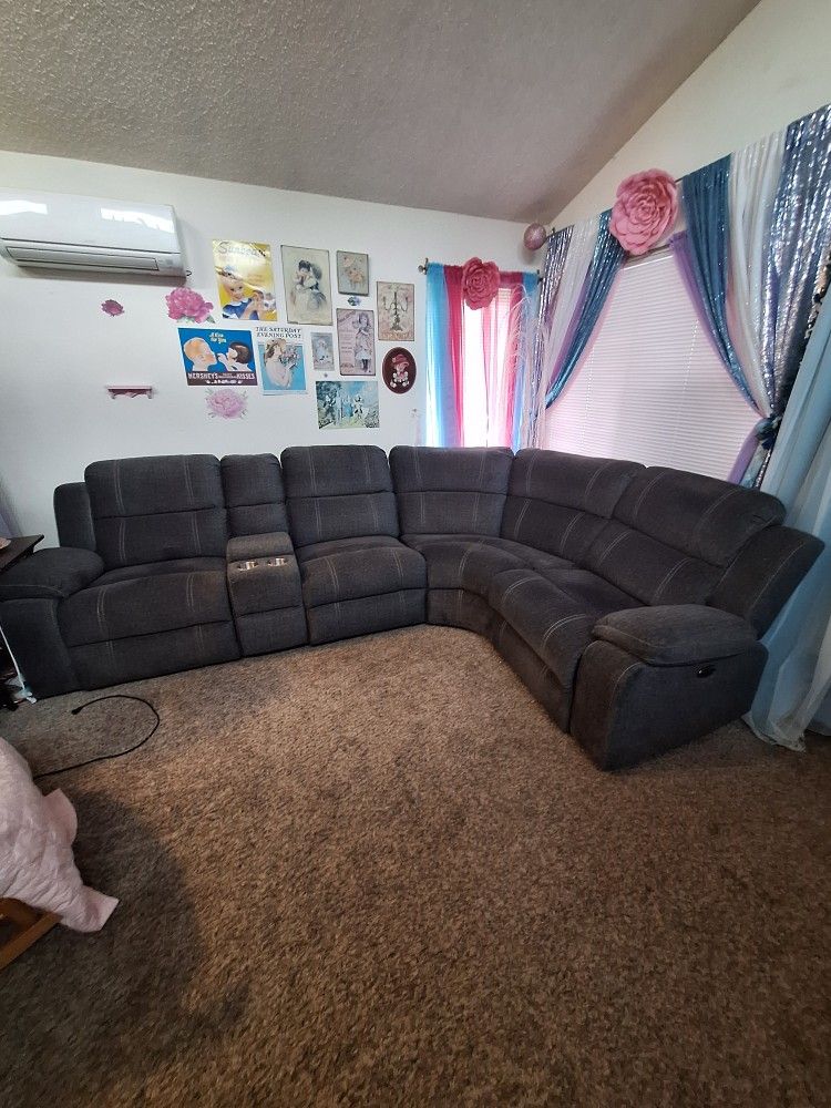LIKE NEW COUCH