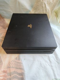 PS4 PRO