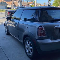 2010 Mini Cooper Automatic Car Runs Really Good With Very Good A C But Does Have The Engine Light On Make Offer