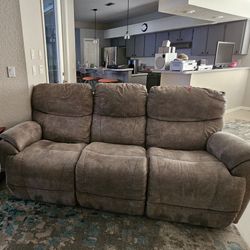 Lay-Z Boy Recliner (3-seater)