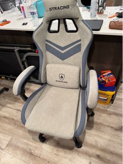 Gaming chair