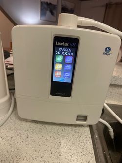 Enagic LeveLuk K8 Kangen Water Ionizer – Excellent Condition + 38 Water Bags – $2,495 OBO