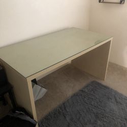 Computer Desk With Glass Top