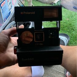 Polaroid 660 Vintage Camera