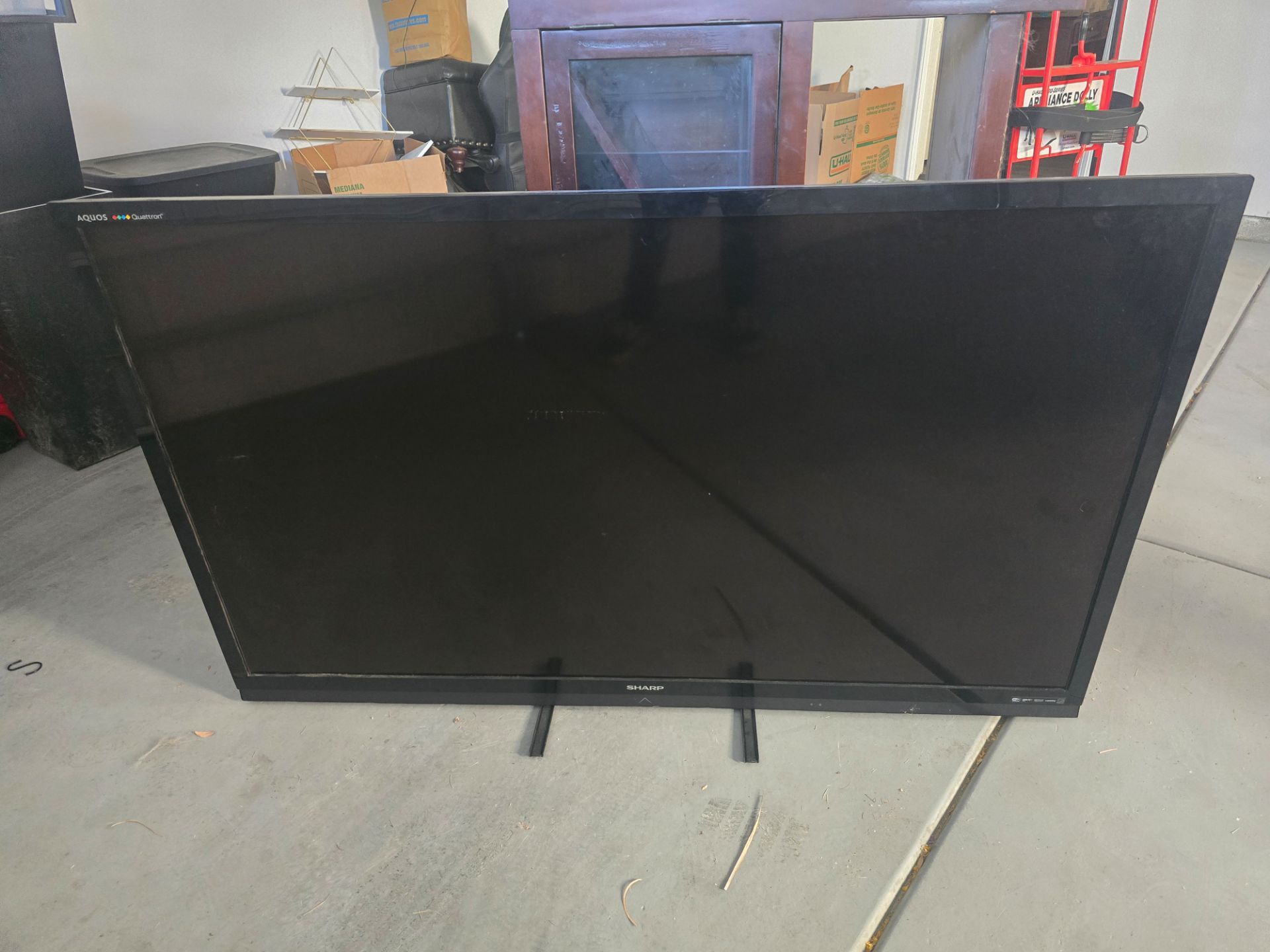 70" Aquos TV