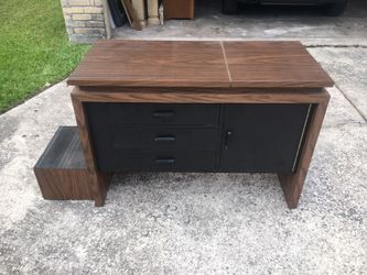 Unique vintage exam/changing table
