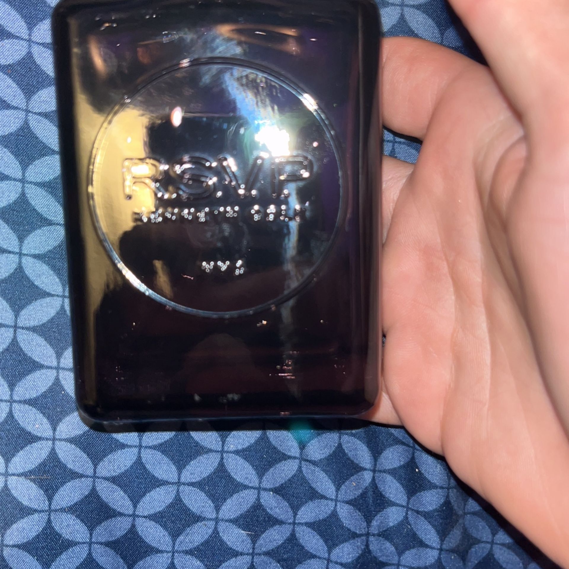 Kenneth Cole RSPV