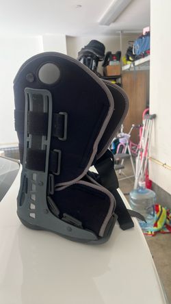 Medical boot -free