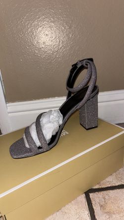 michael kors heels