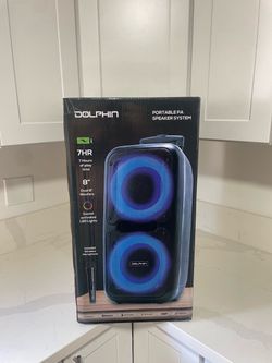 Party speaker (dolphin)