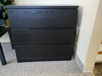 Free Ikea black 3-drawer dresser