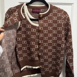 women G-ucci Twinset small size