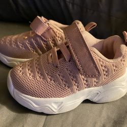 Toddler Girls Size 4 Sneakers