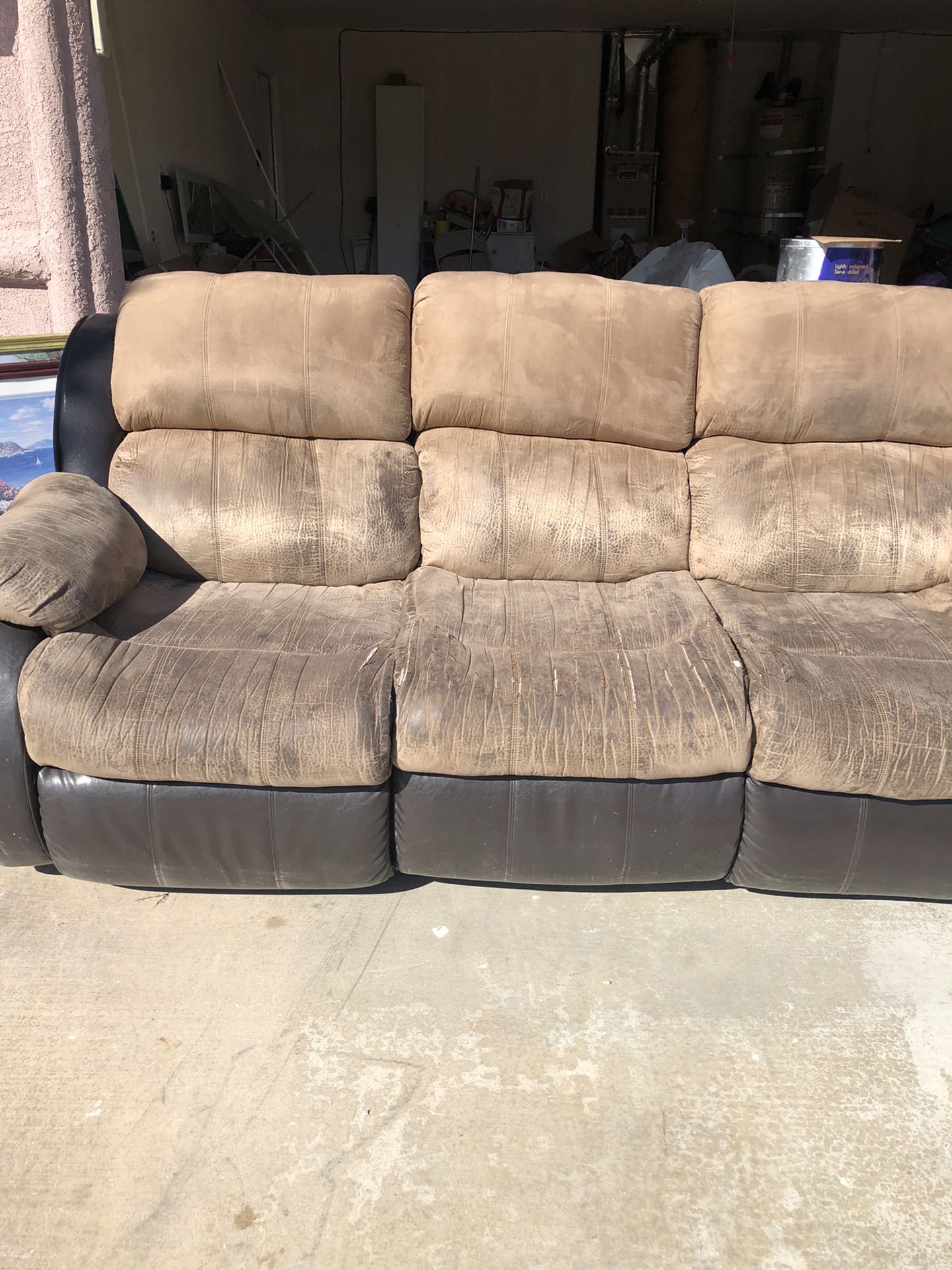 2 recliner couches