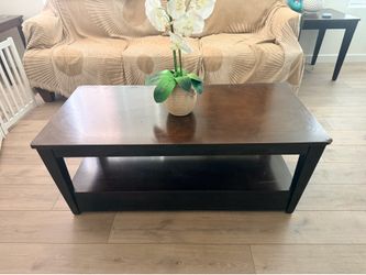 Coffee table & two side tables