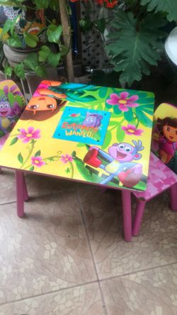 Mesa 2 villistas para juegos de niños