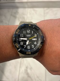 Casio watch tan analog