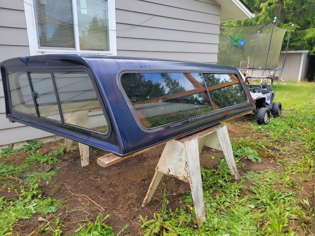 Leer 8ft Canopy