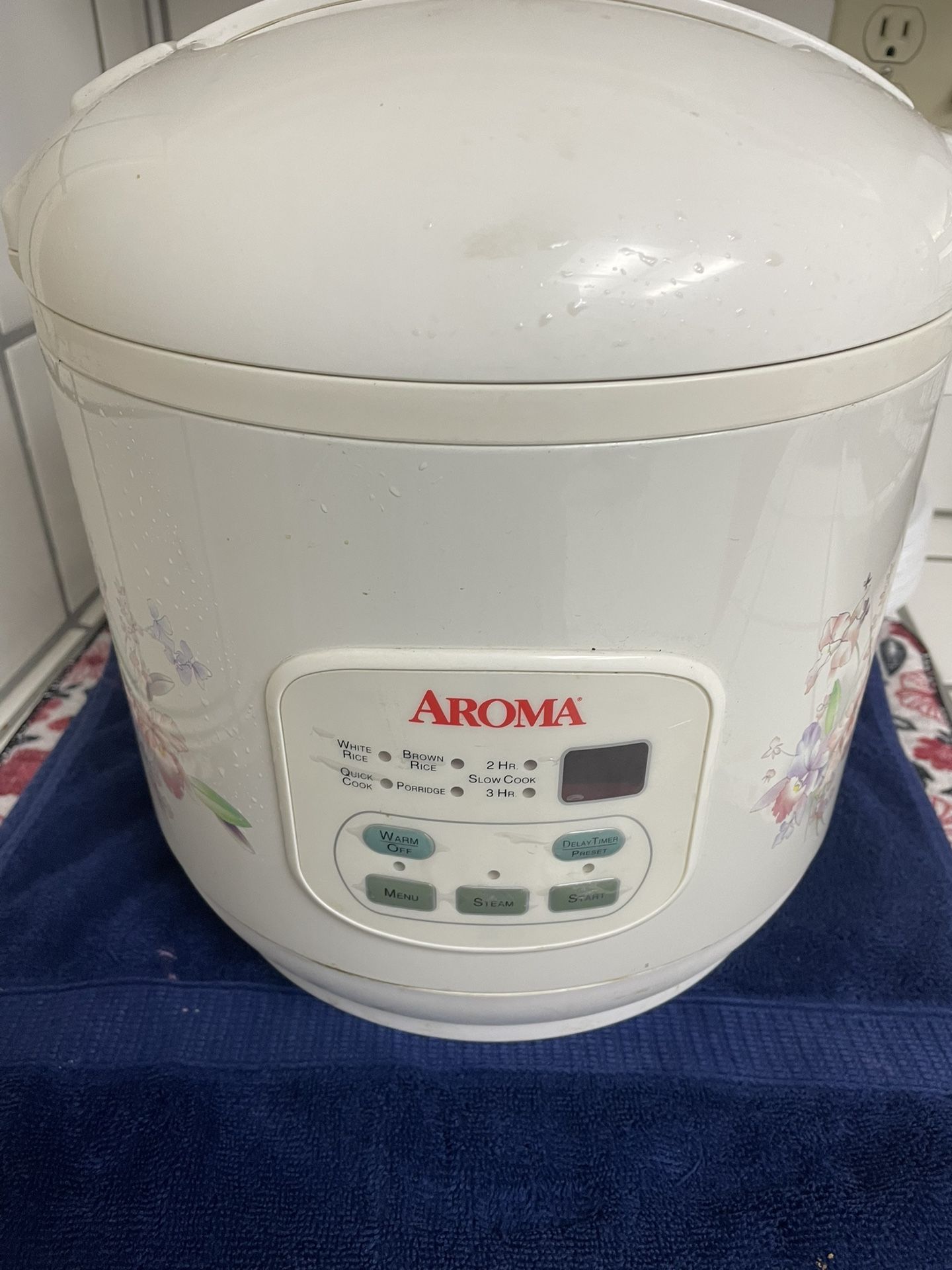 Aroma Rice Cooker