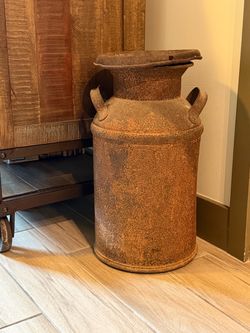 Antique Rustic Metal Milk Can – Farmhouse