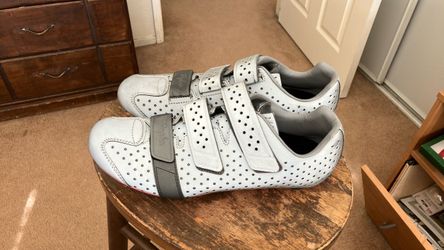 Riding shoes 👟