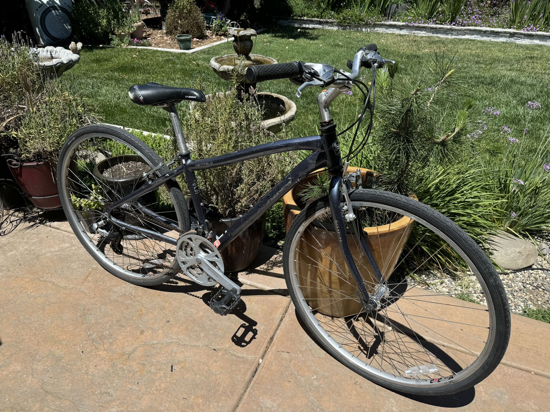 Marin Hybrid Bike 