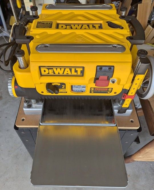 Dewalt DW735 Planer with new Helical Cutter Head