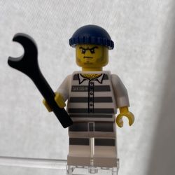 Lego Minifigure cty1127 Police Jail Prisoner 50380 Prison Stripes 2020 Stubble (Rare Collectors Item!)