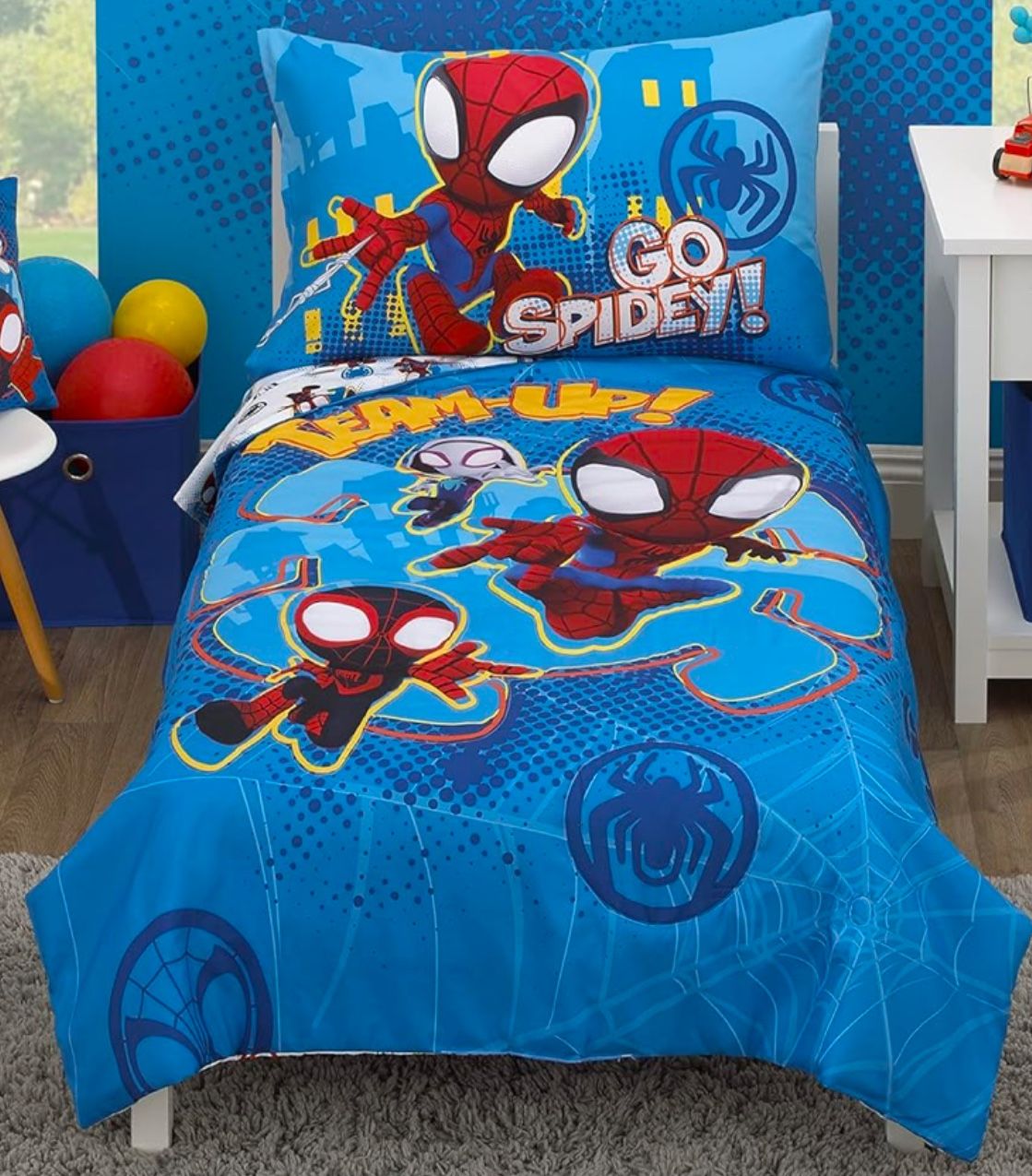 Spidey And Friends Toddler Bedding