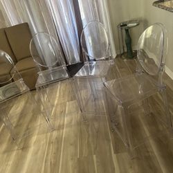 4 Set Acrylic chairs 