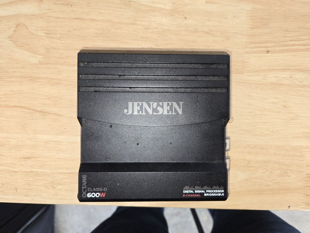 Car Amplifier