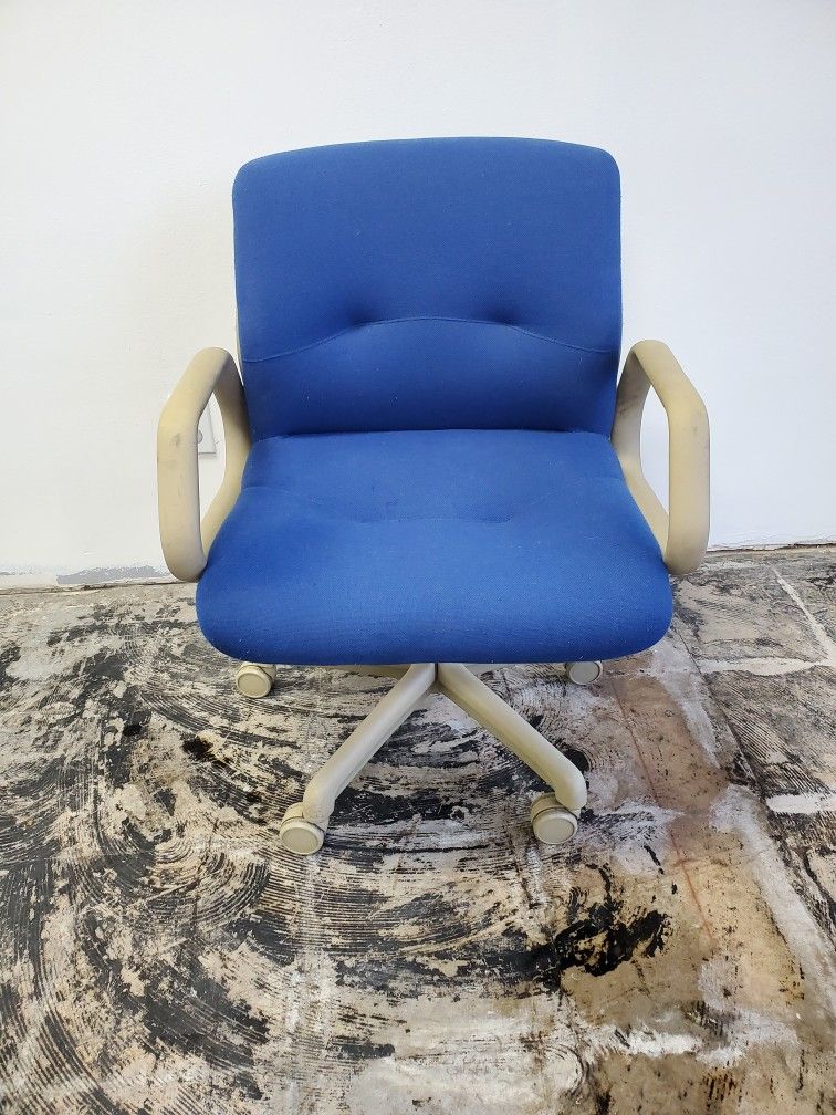 Vintage Steelcase Swivel Chair $150 Each (Good Condition)