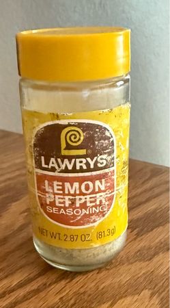 Retro 1970s 1980s Vintage Lawry’s Lemon Pepper Glass Jar