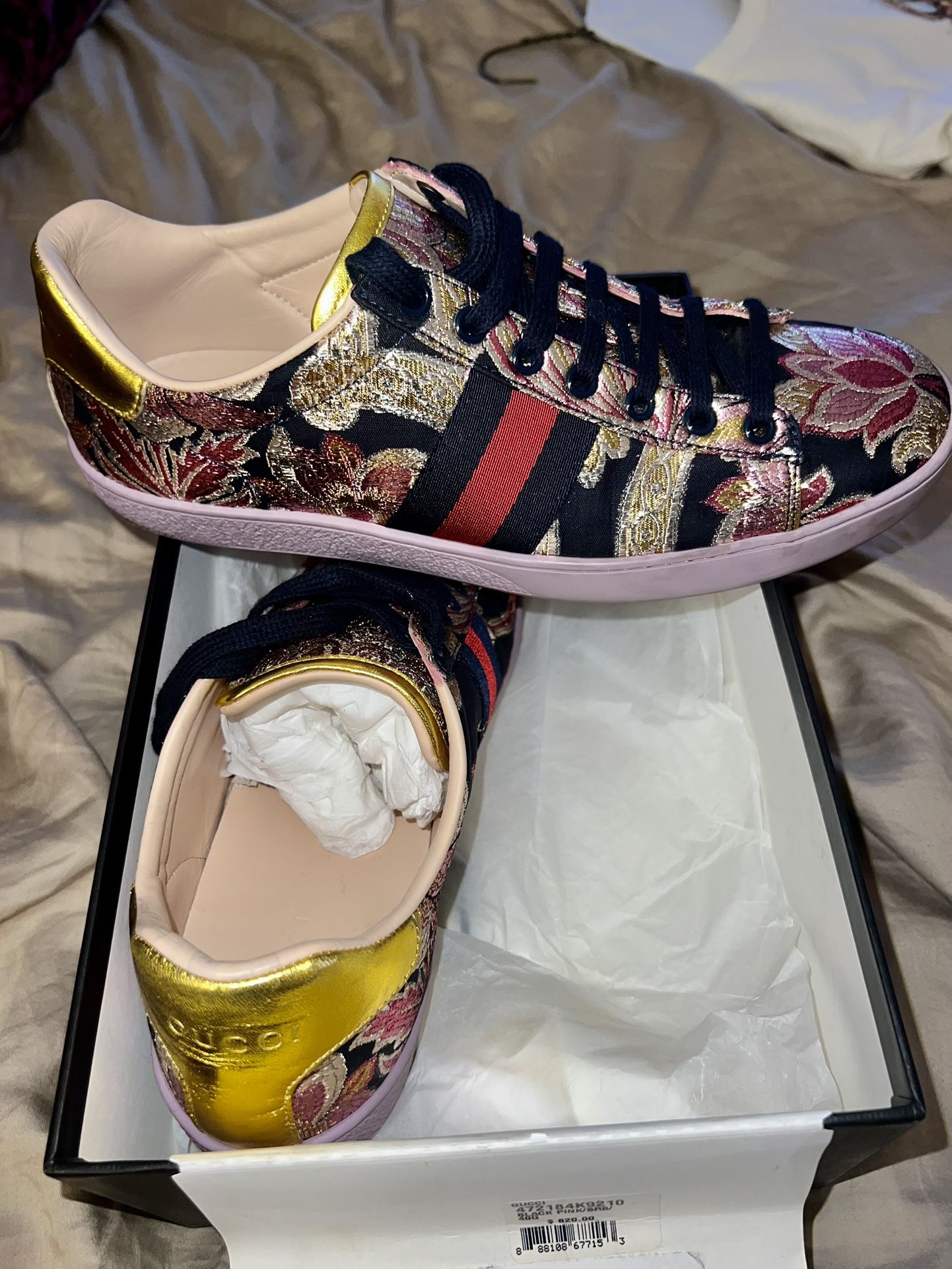 Gucci Shoes Woman