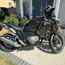 2016 Honda 1200x