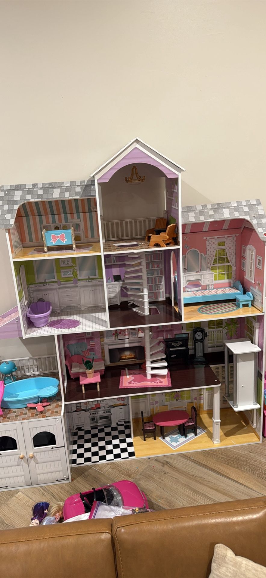 KidCraft Grand Estate Dollhouse