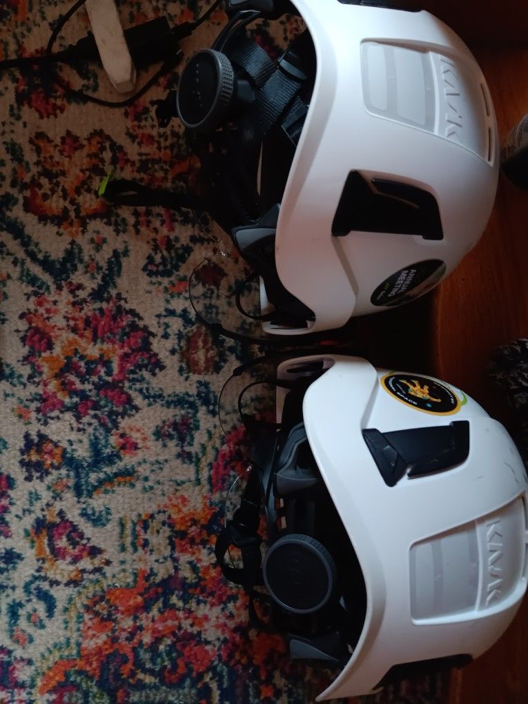 2. KASK SAFETY  HELMETS