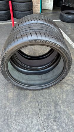 2 tire 295 30 21 Michelin