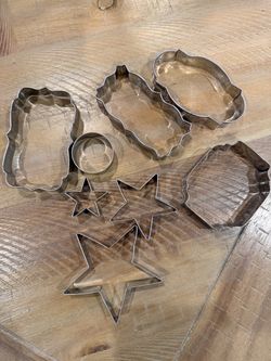 Metal Cookie Cutters Set of 7