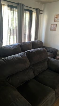Couches/Gray Suede